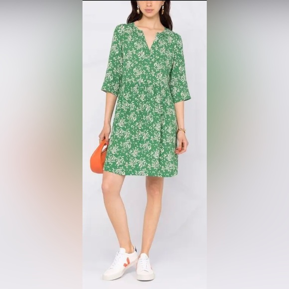 ba&sh Dresses & Skirts - BA&SH Green Vlada floral print dress Women’s size 4